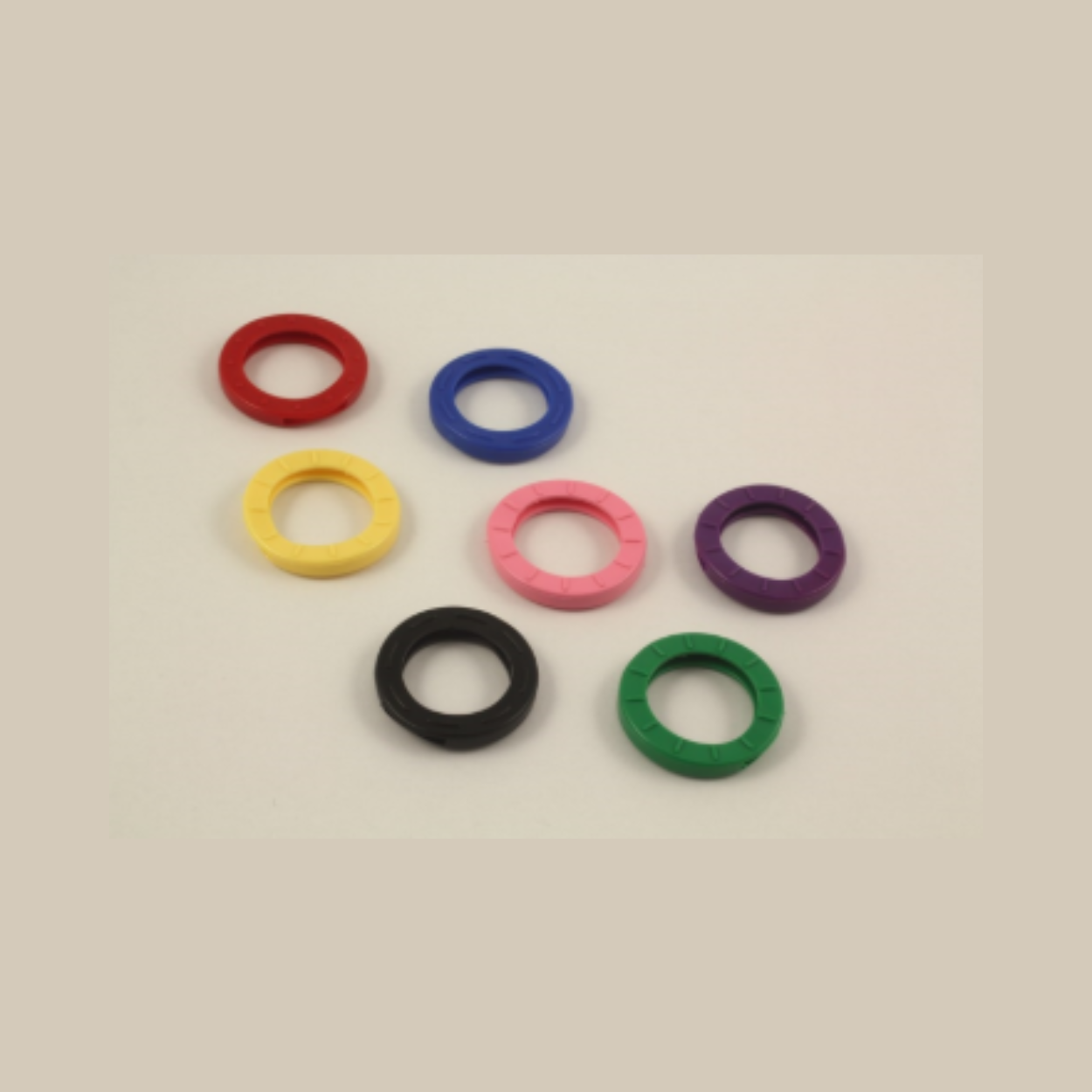 ID-RING PLASTIC RED 29MM