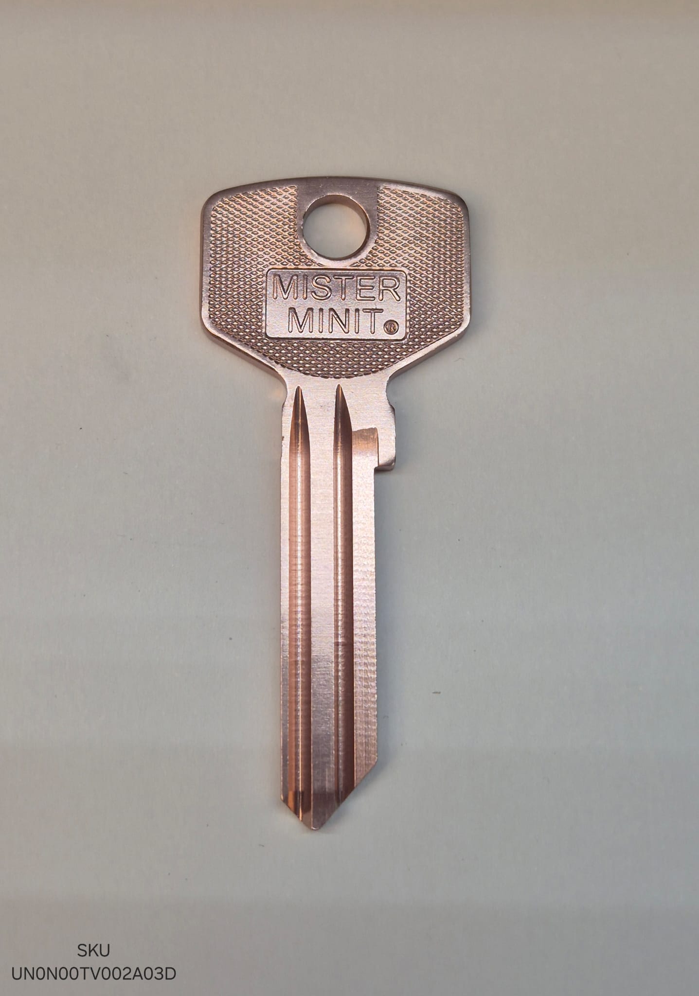 TV-3D Aluminium (coined Mister Minit) Rosa